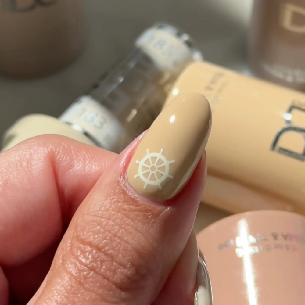 DND HEMA FREE Gel Polish 188 Captain Obvious