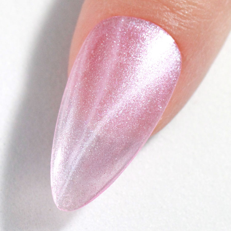 swatch of Perfect Match Pro 3 in 1 Powder Chick Magnet