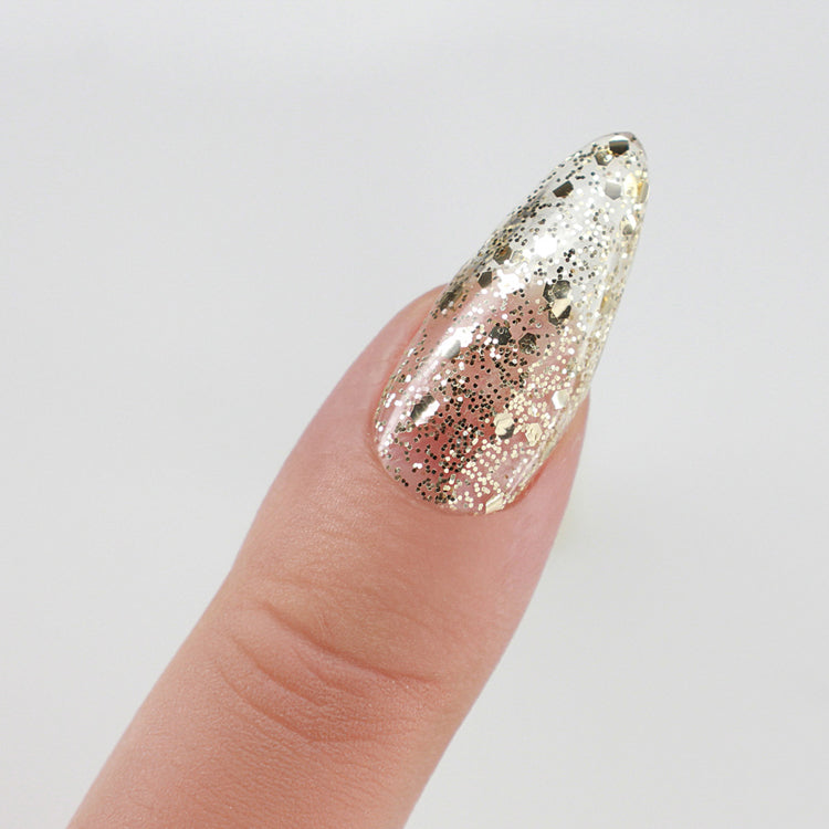 swatch of Perfect Match Pro Powder Golden Cascade