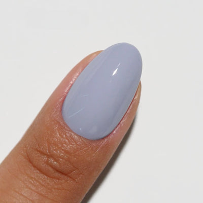 DND Diva Gel Polish - 255 Misty Morning finger