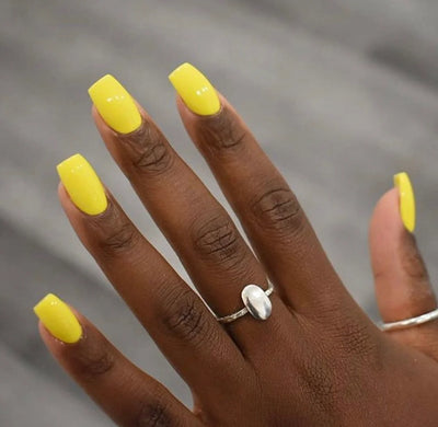 DND Gel - 744 Caramel Corn Hand