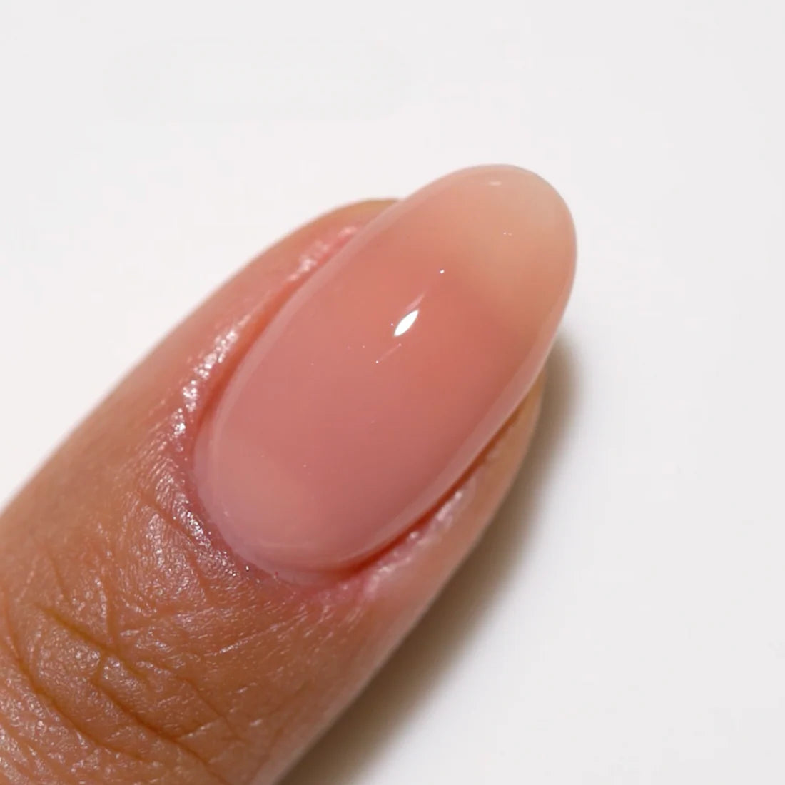 DND DC Dap Dip Powder 1.6oz - 2462 Summa' Peach finger