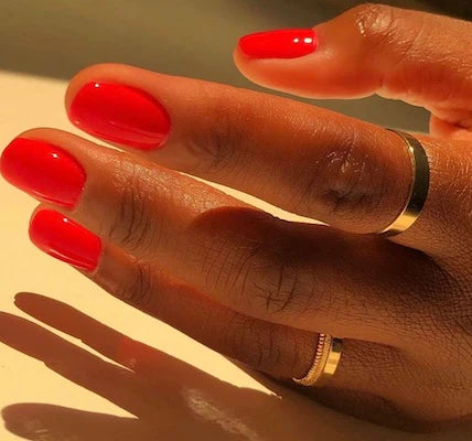 DND Gel Polish - 563 DND Red hand