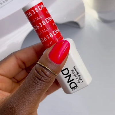 DND Gel Polish - 638 Red Mars bottle