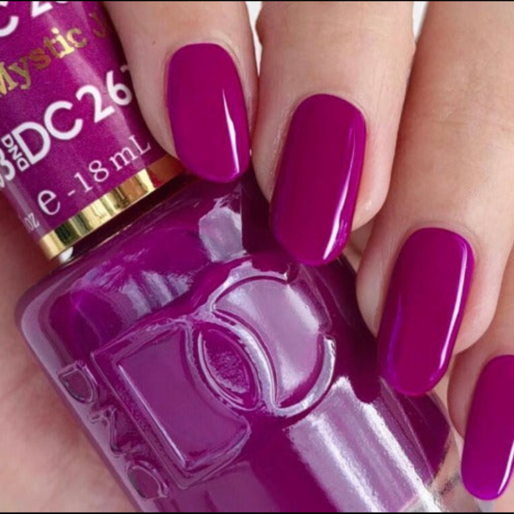 hands wearing DND DC Gel - 263 Mystic Journey