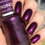 gel bottle of DND Gel Polish - 479 Queen of Grape
