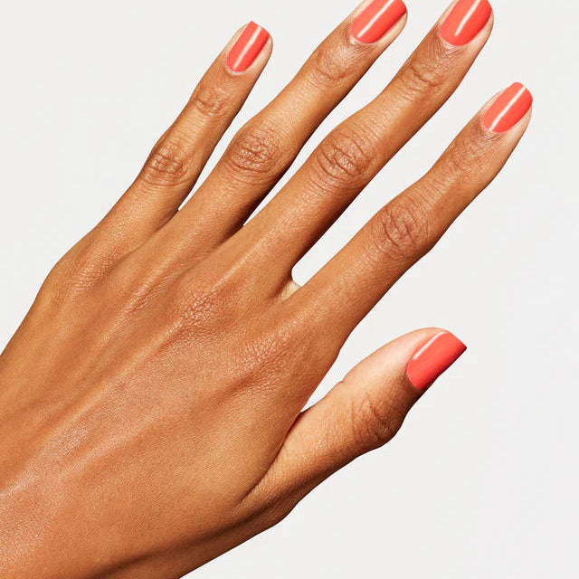 OPI Dip - S068 Shrimp Cocktail hand