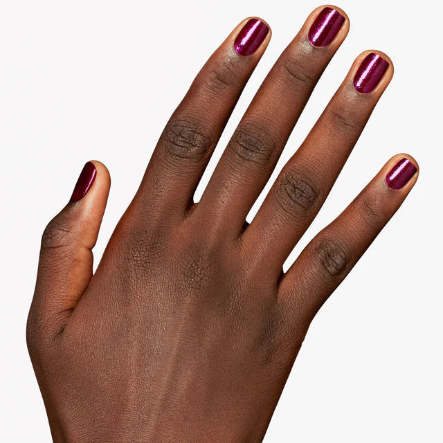 OPI Dip - S071 Lincoln Park After Brunch hand