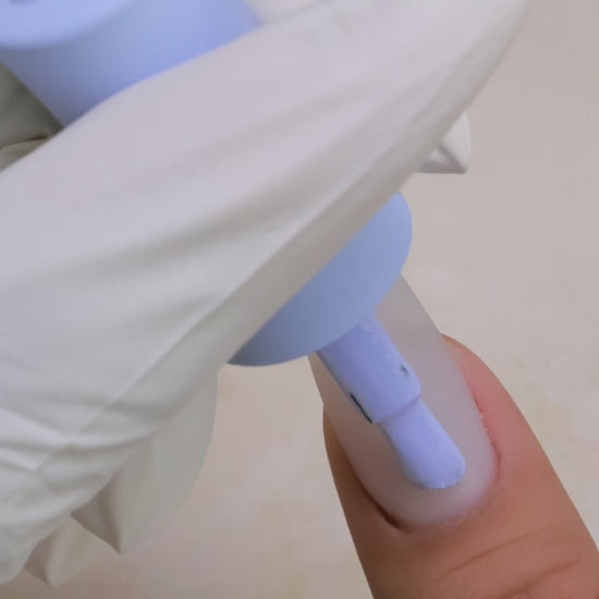 Kiara Sky Gel Pro Polish -  HFG051 Hint Of Winkle vid