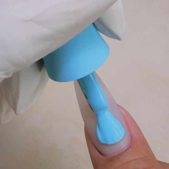 Kiara Sky Gel Pro Polish -  HFG048 Icy Stare vid