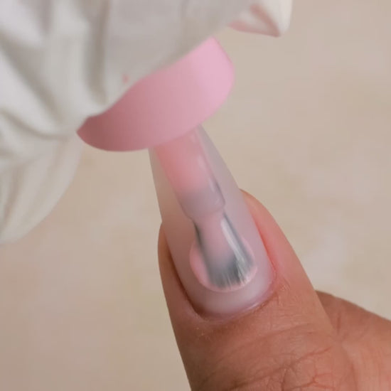 Kiara Sky Gel Pro Polish -  HFG016 Cashmere Cutie vid
