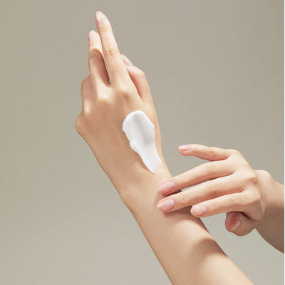 Voesh Hand & Body Creme 28oz - Green Tea Detox sample