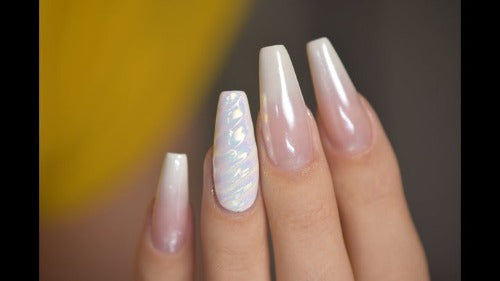 Cre8tion Nail Art 1g - White Pearl Effect