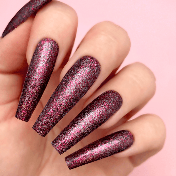Swatch of 5039 All Nighter Gel & Polish Duo All-in-One by Kiara Sky