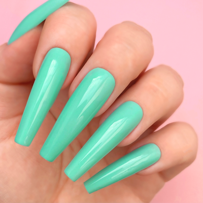 Swatch of 5072 Encouragemint Gel & Polish Duo All-in-One by Kiara Sky