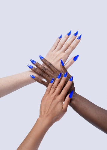 Swatch of 125 Babe Blue Gel Polish By Valentino Beauty