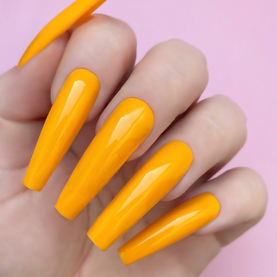 Swatch of G5095 Golden Hour Gel Polish All-in-One by Kiara Sky