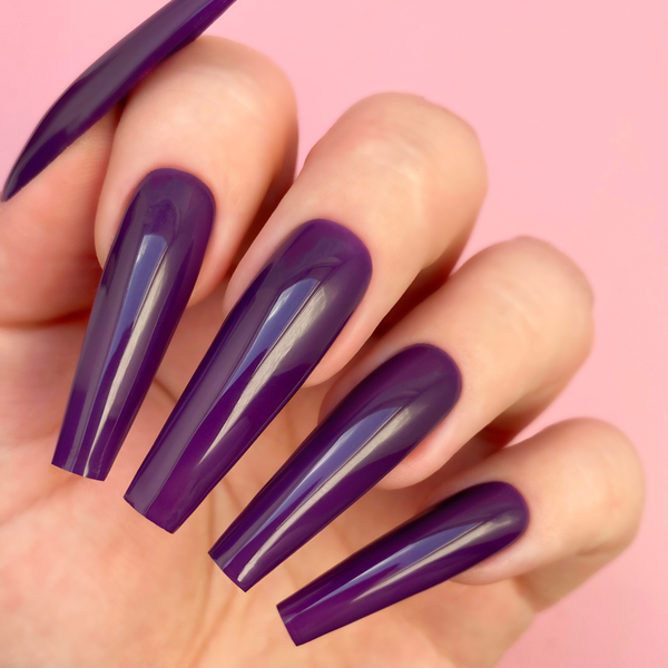 Swatch of 5061 Like A Snack Gel & Polish Duo All-in-One by Kiara Sky