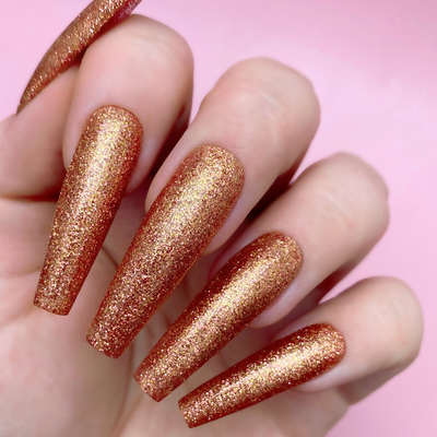 Swatch of 5026 Prom Queen Gel & Polish Duo All-in-One by Kiara Sky