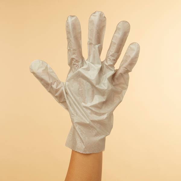 sample of Collagen Peppermint & Herb Extract Gloves by Voesh