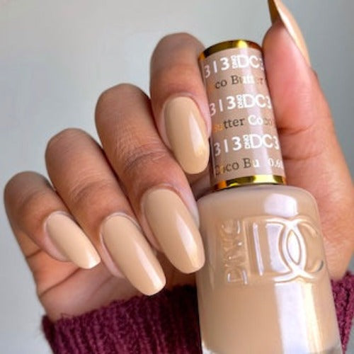 Hands Wearing 313 Coco Butter Duo By DND DC